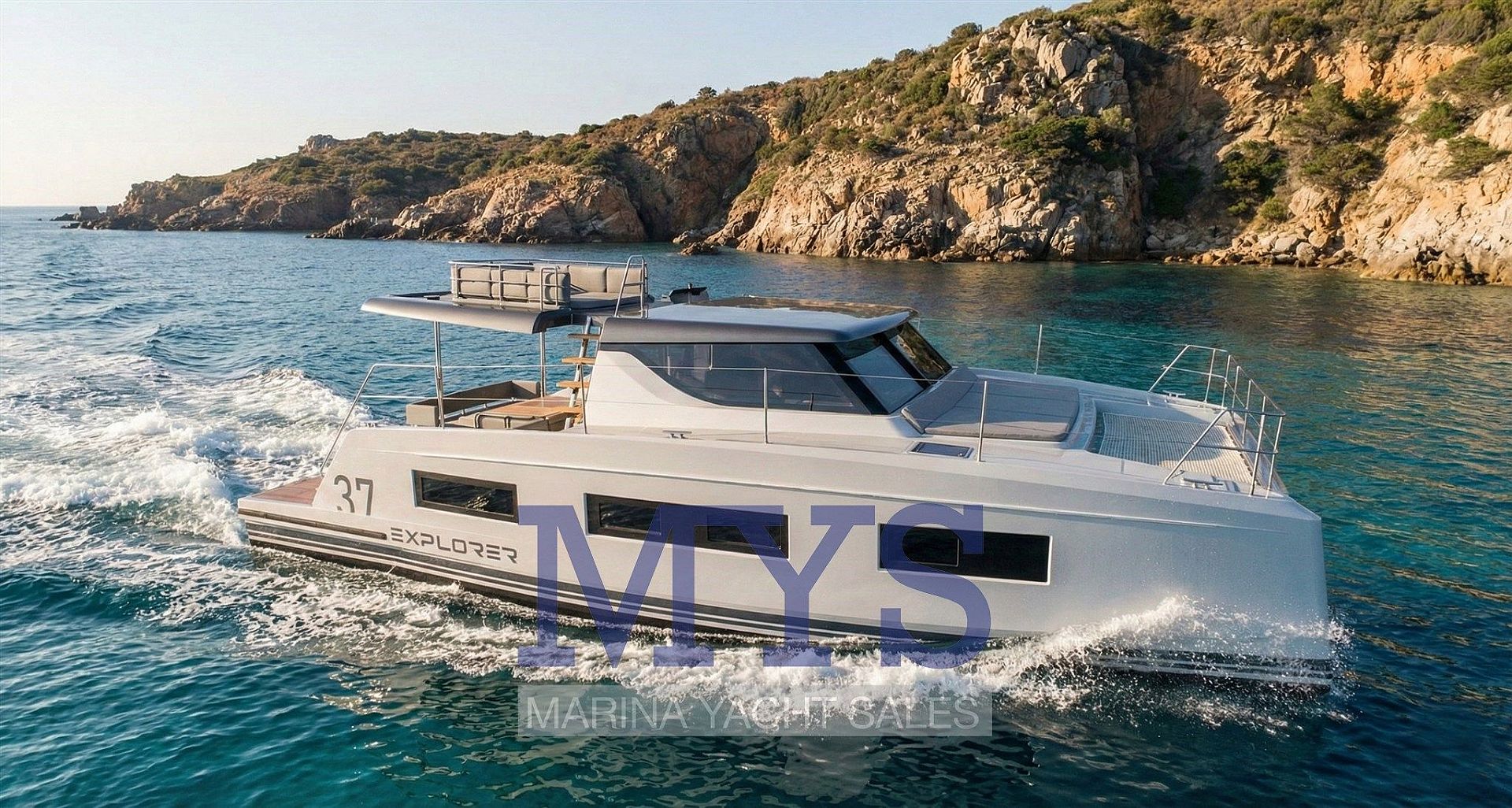 Aventura 37 Explorer SEDAN - 2026