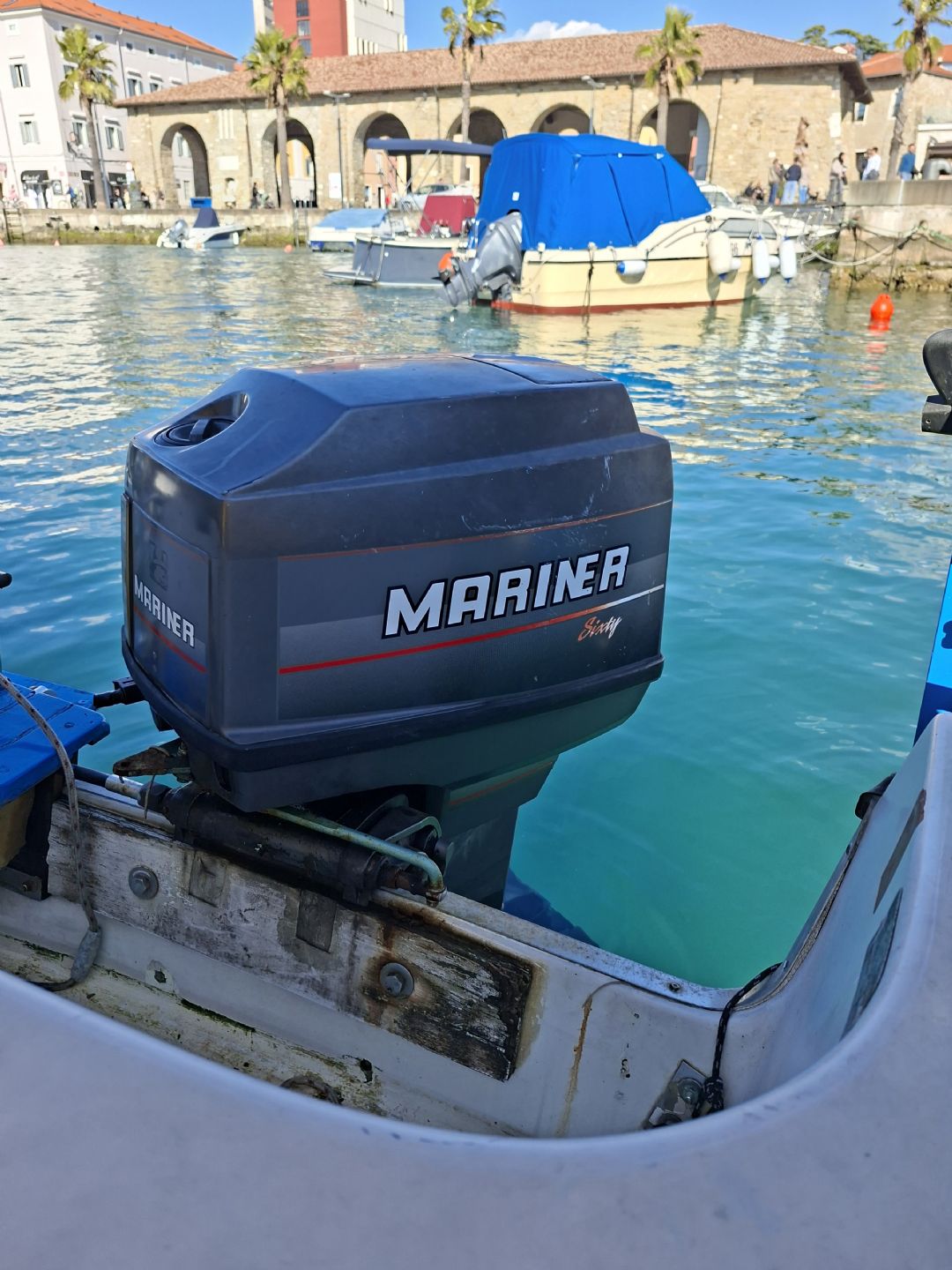 Mariner 60 hp 3 cylinder - 1980