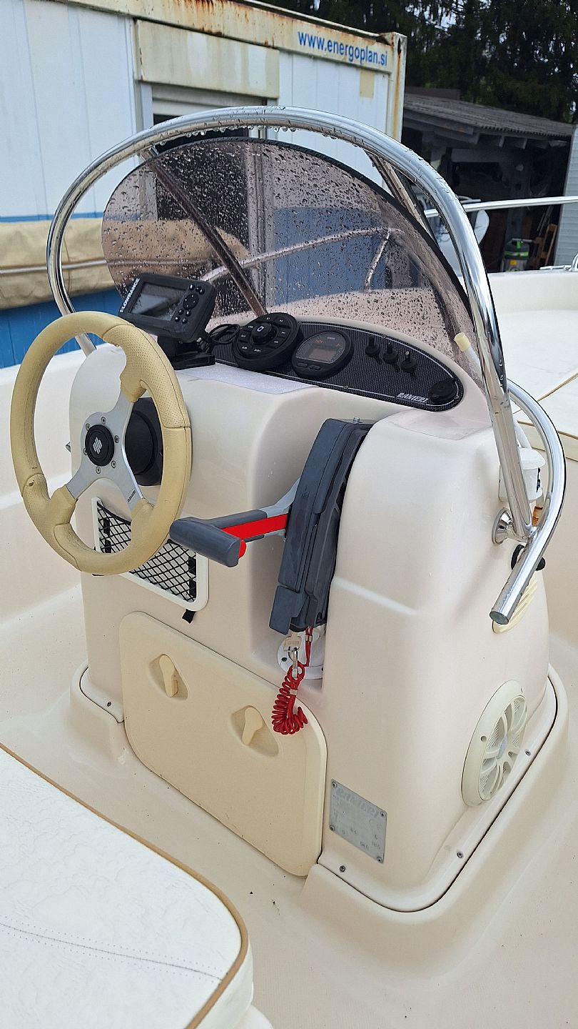 Ranieri Shark 17 - 2007 - for sale: 9500.-EUR