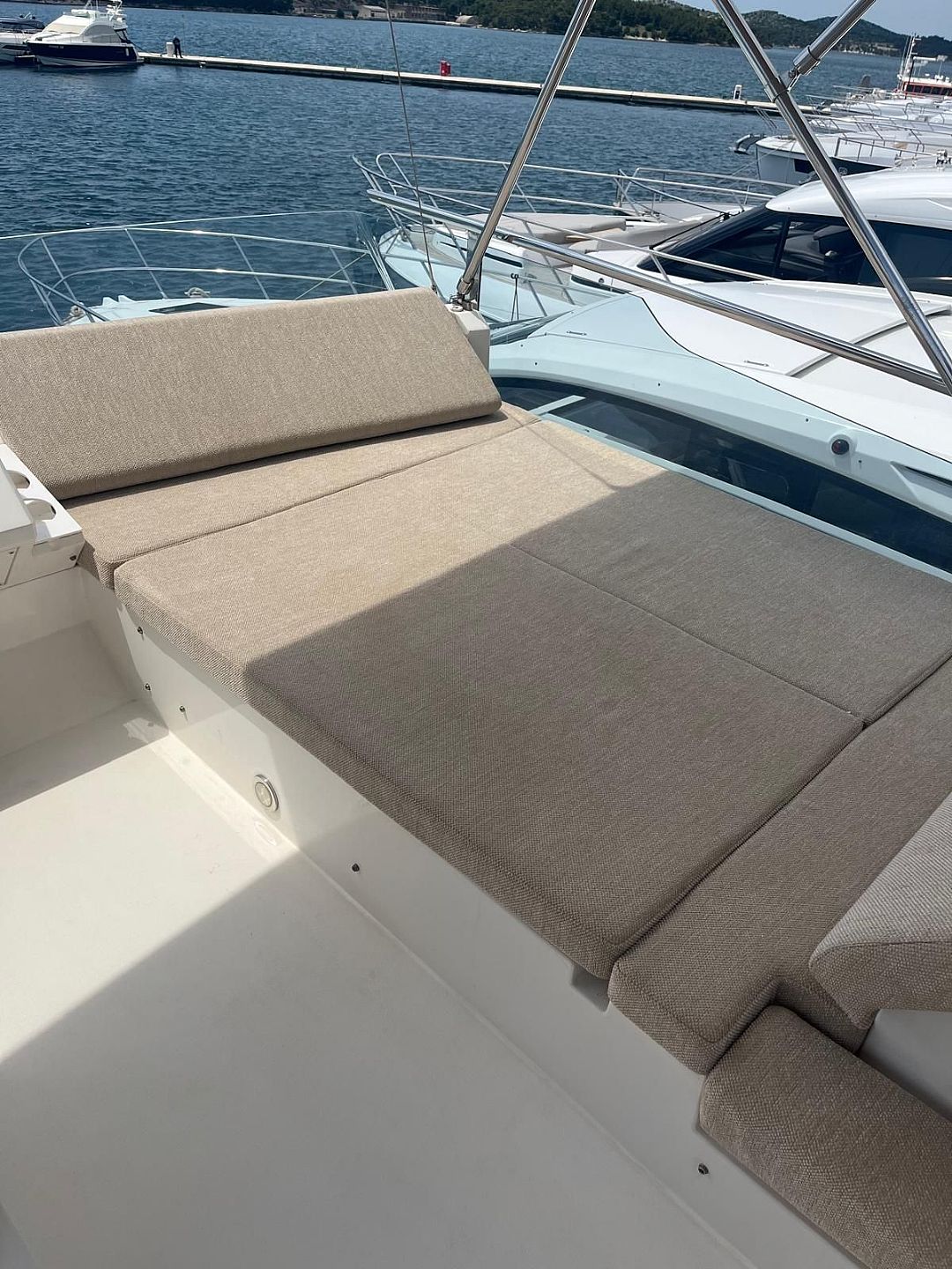 Fairline Squadron 50 - 2012
