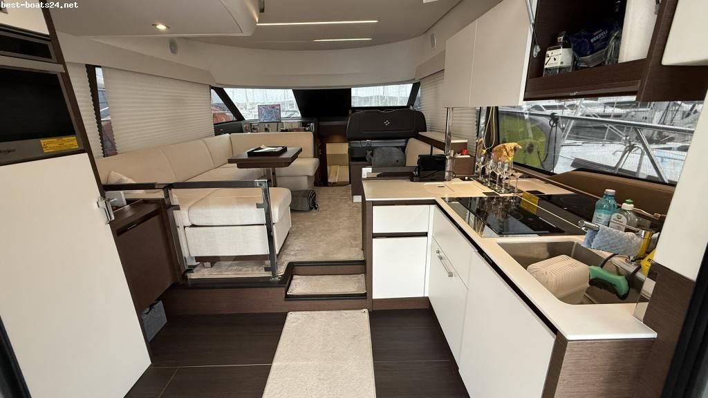 Prestige 460 Fly - 2023 - for sale: 615000.-EUR