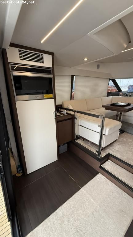 Prestige 460 Fly - 2023 - for sale: 615000.-EUR