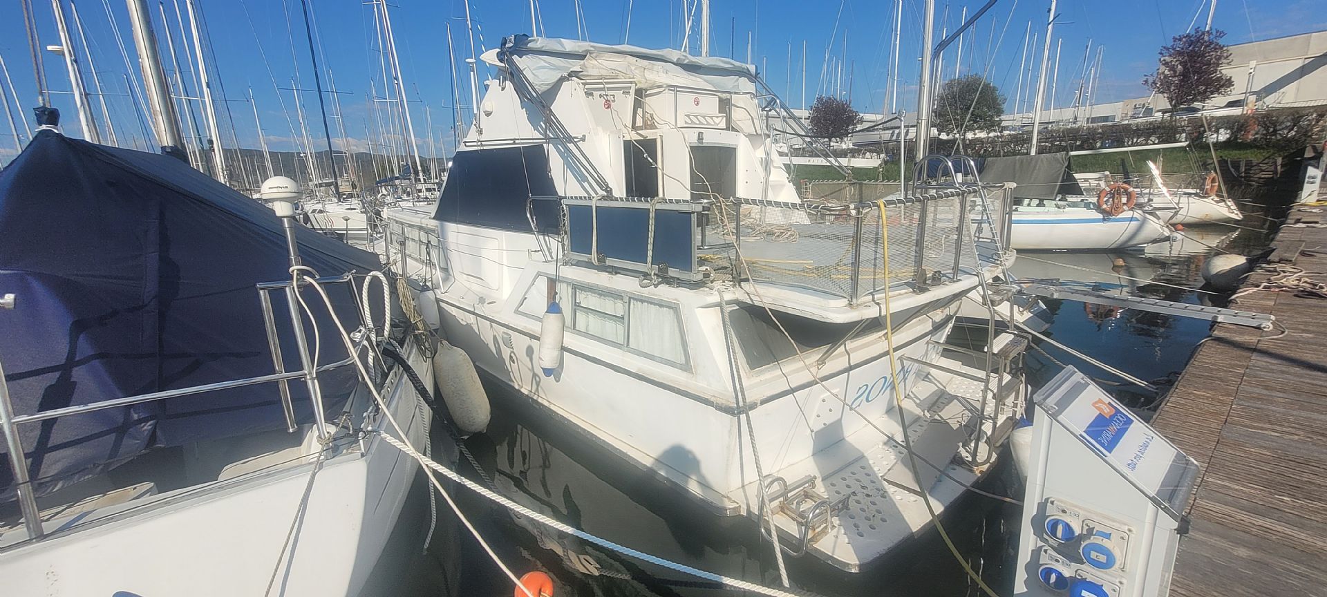 Princess Moonraker 36 Trawler Fly - 1982