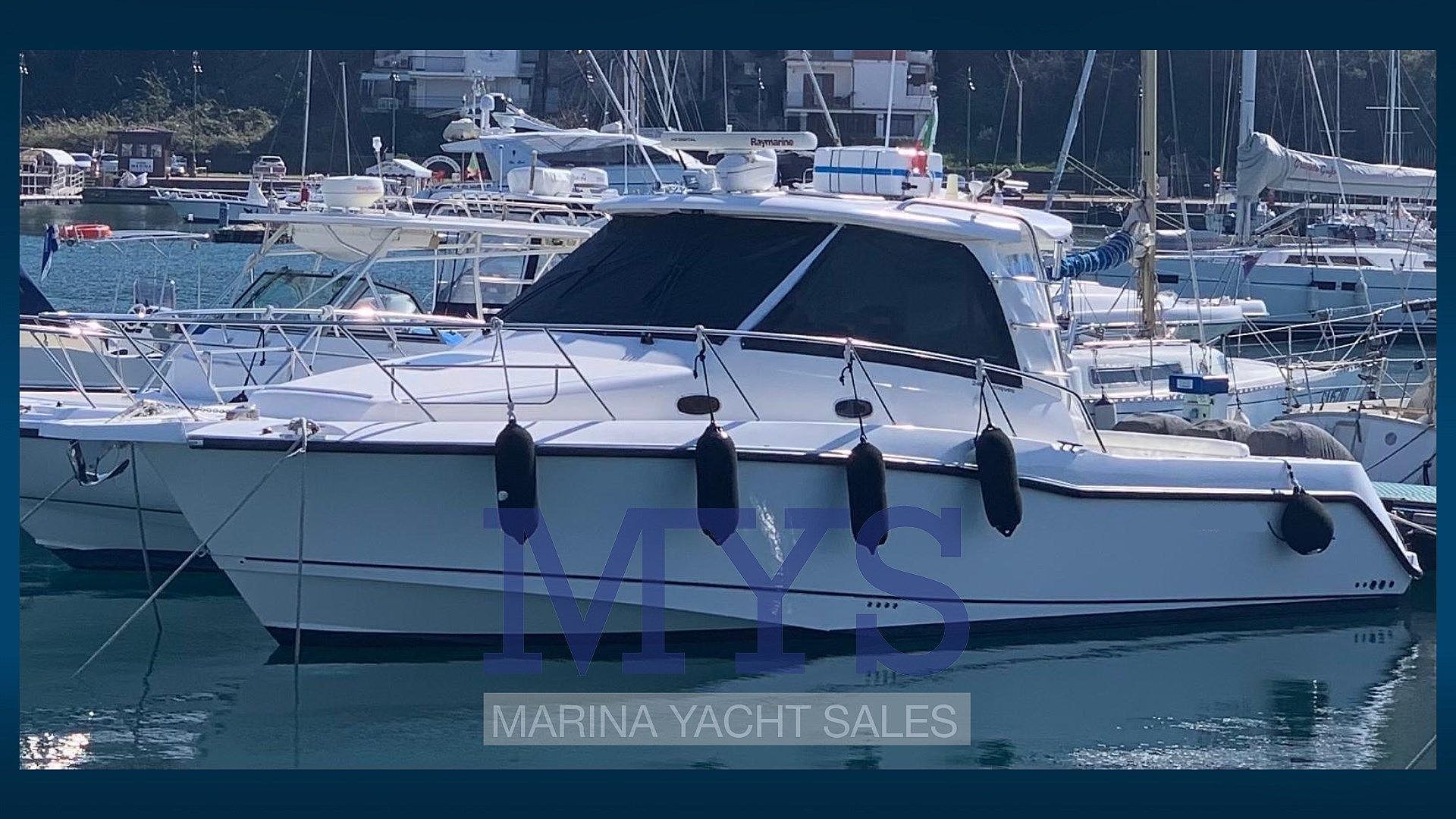 Boston Whaler 345 CONQUEST - 2010