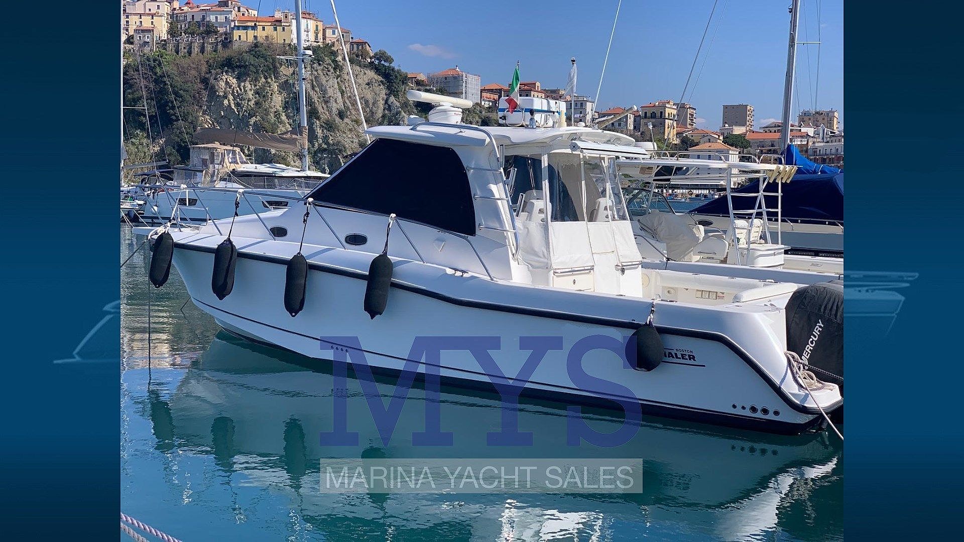 Boston Whaler 345 CONQUEST - 2010 - for sale: 240000.-EUR