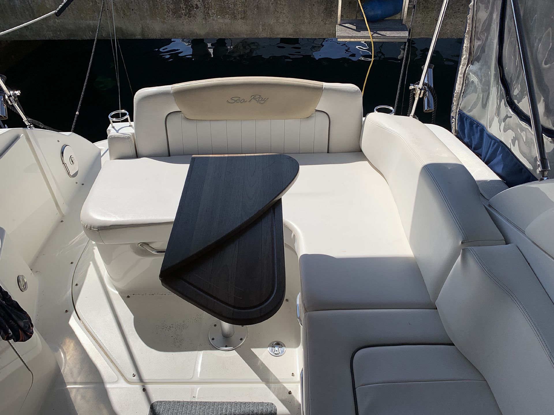 SEA RAY 285 DA Sundancer - 2009 - for sale: 45000.-EUR