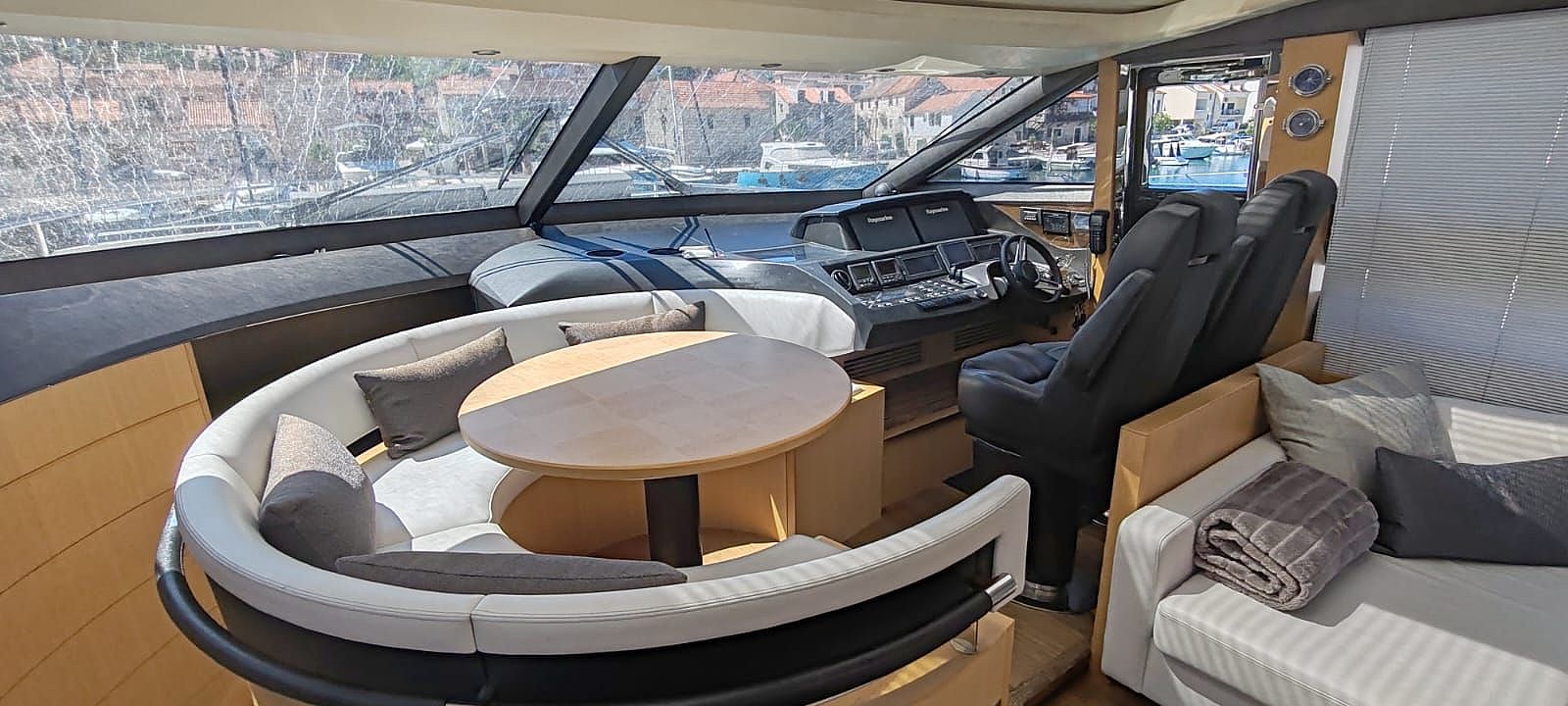 Princess V72 - 2012 - for sale: 1195000.-EUR
