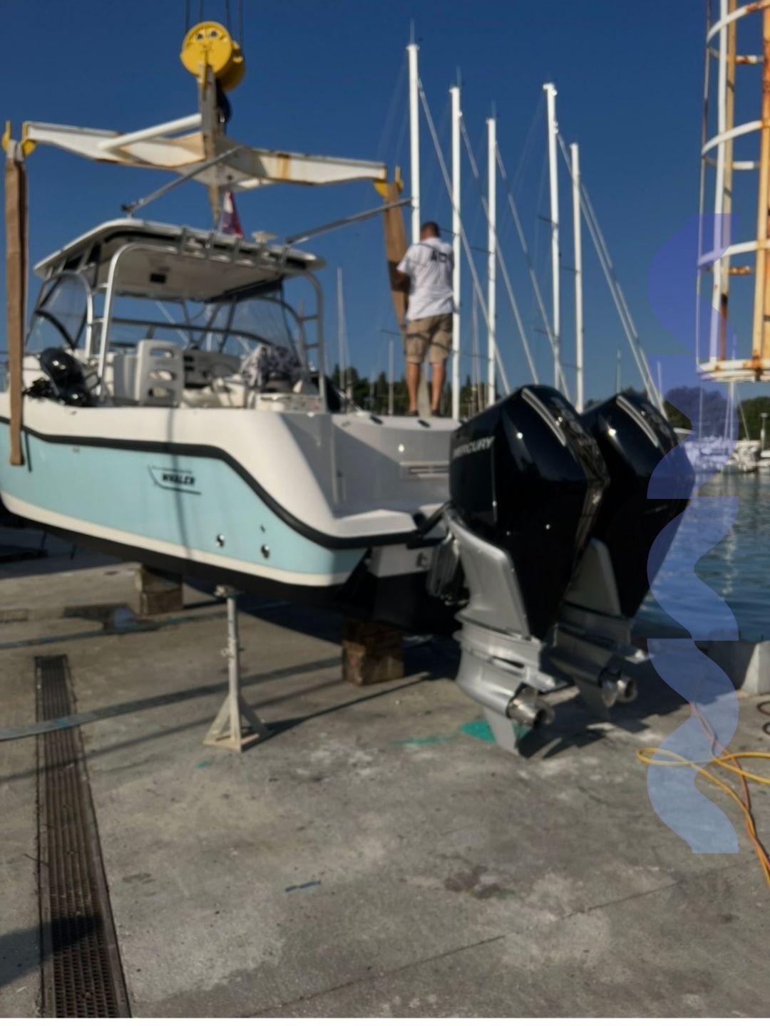 Boston Whaler CONQUEST 305 - 2006 - for sale: 147000.-EUR