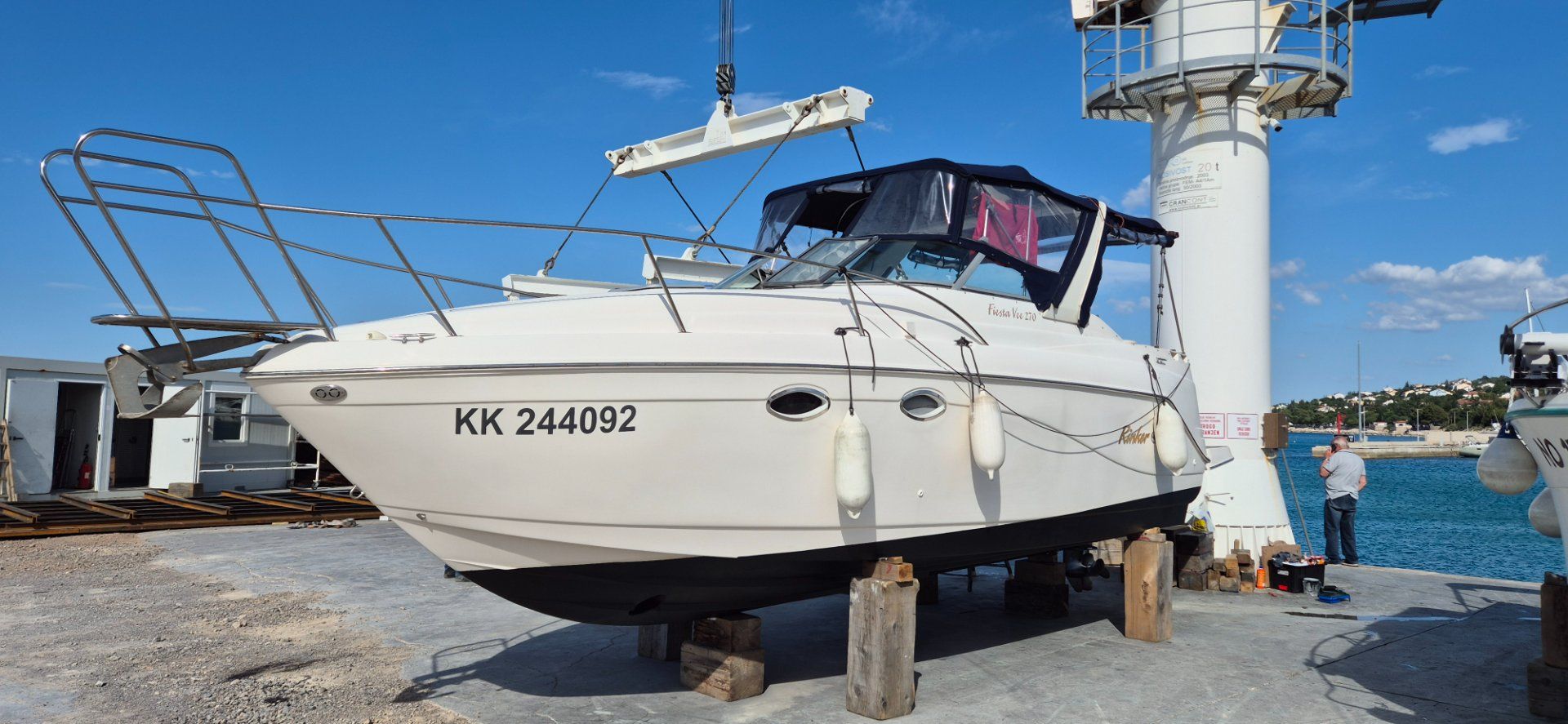 Rinker Fiesta Vee 270 - 2004