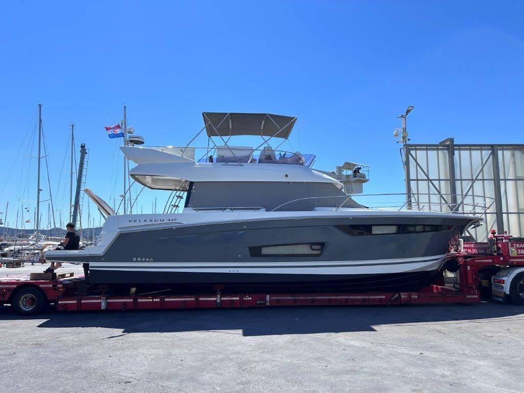 Jeanneau Velasco 43F - 2018