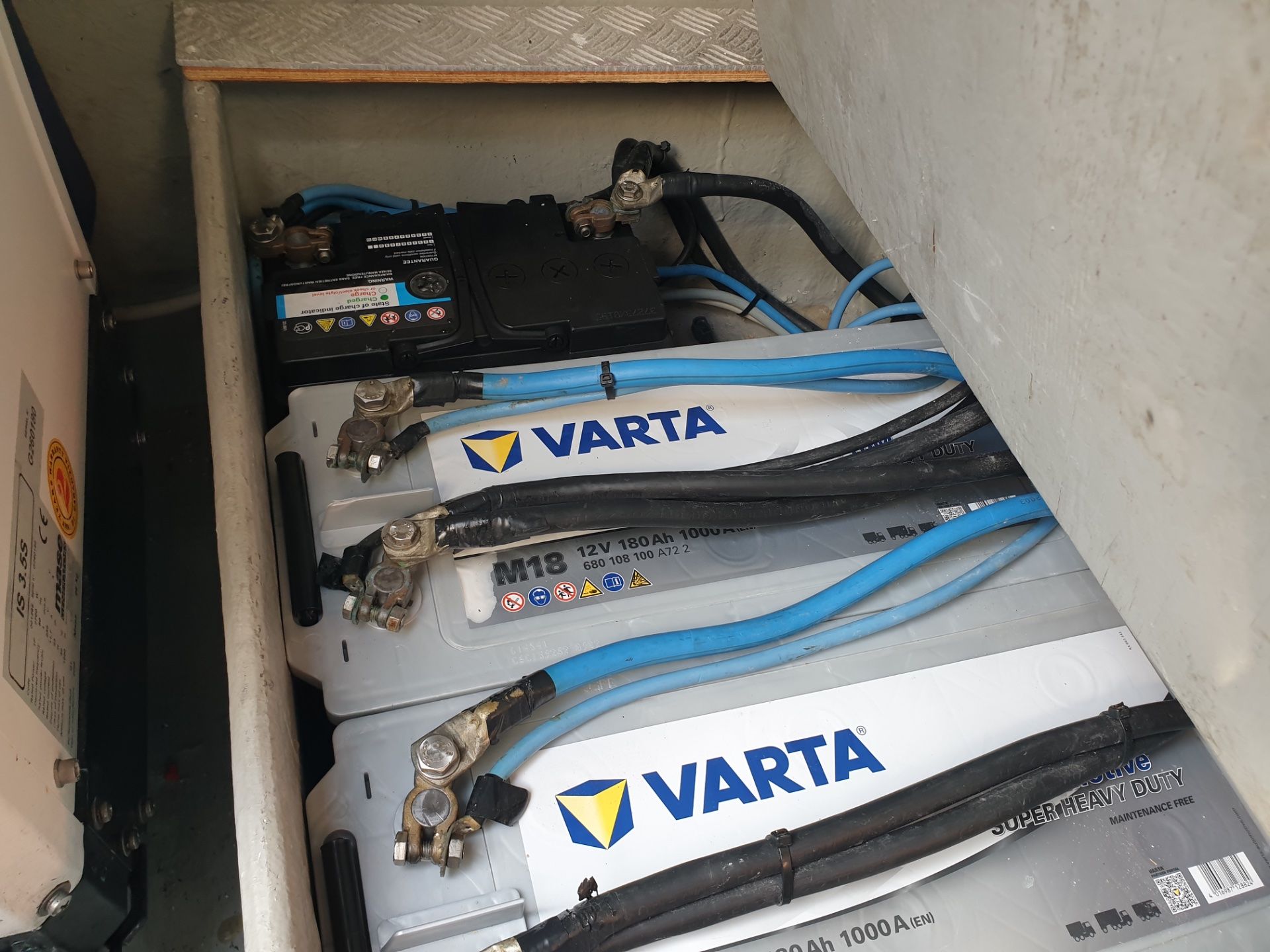 Stama 37 ht - 2006