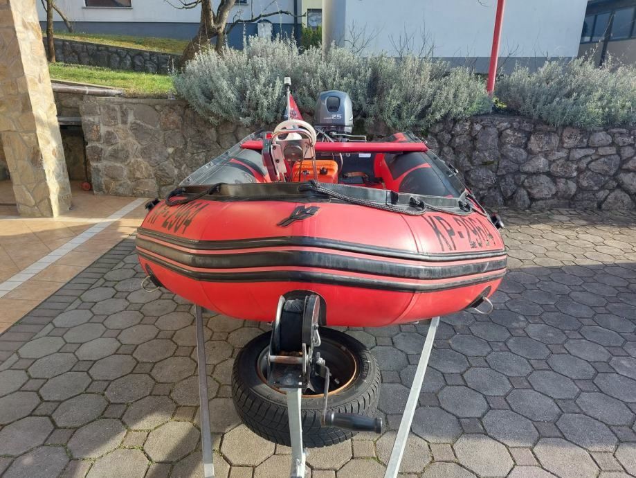 Quicksilver 380HD - 2005