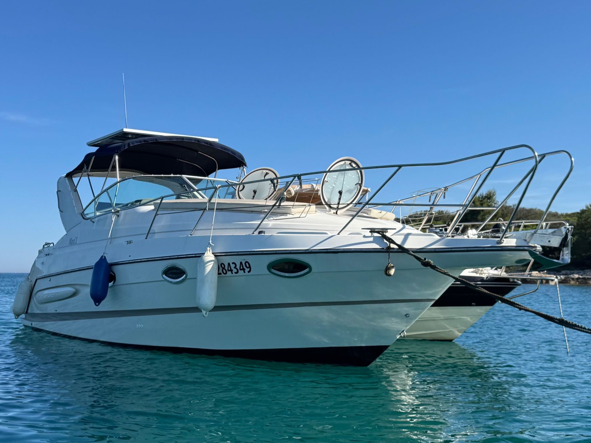 Maxum 2900 src - 2001 - for sale call for a price 