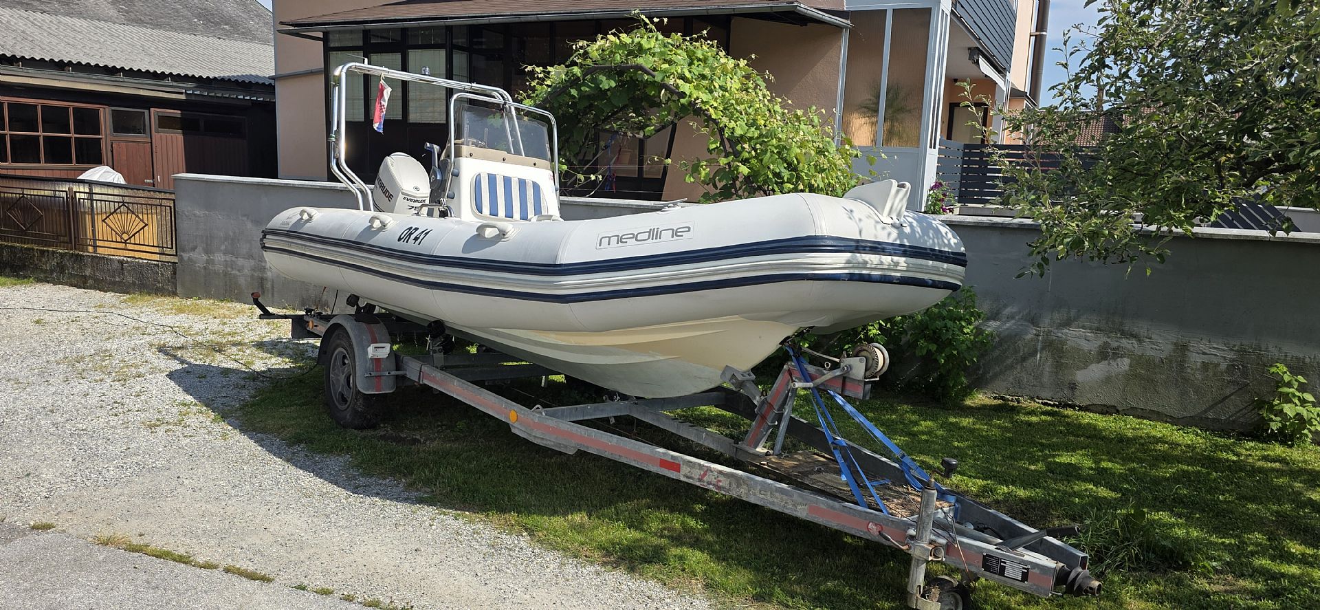 Zodiac Medline - 2000 - for sale: 10000.-EUR