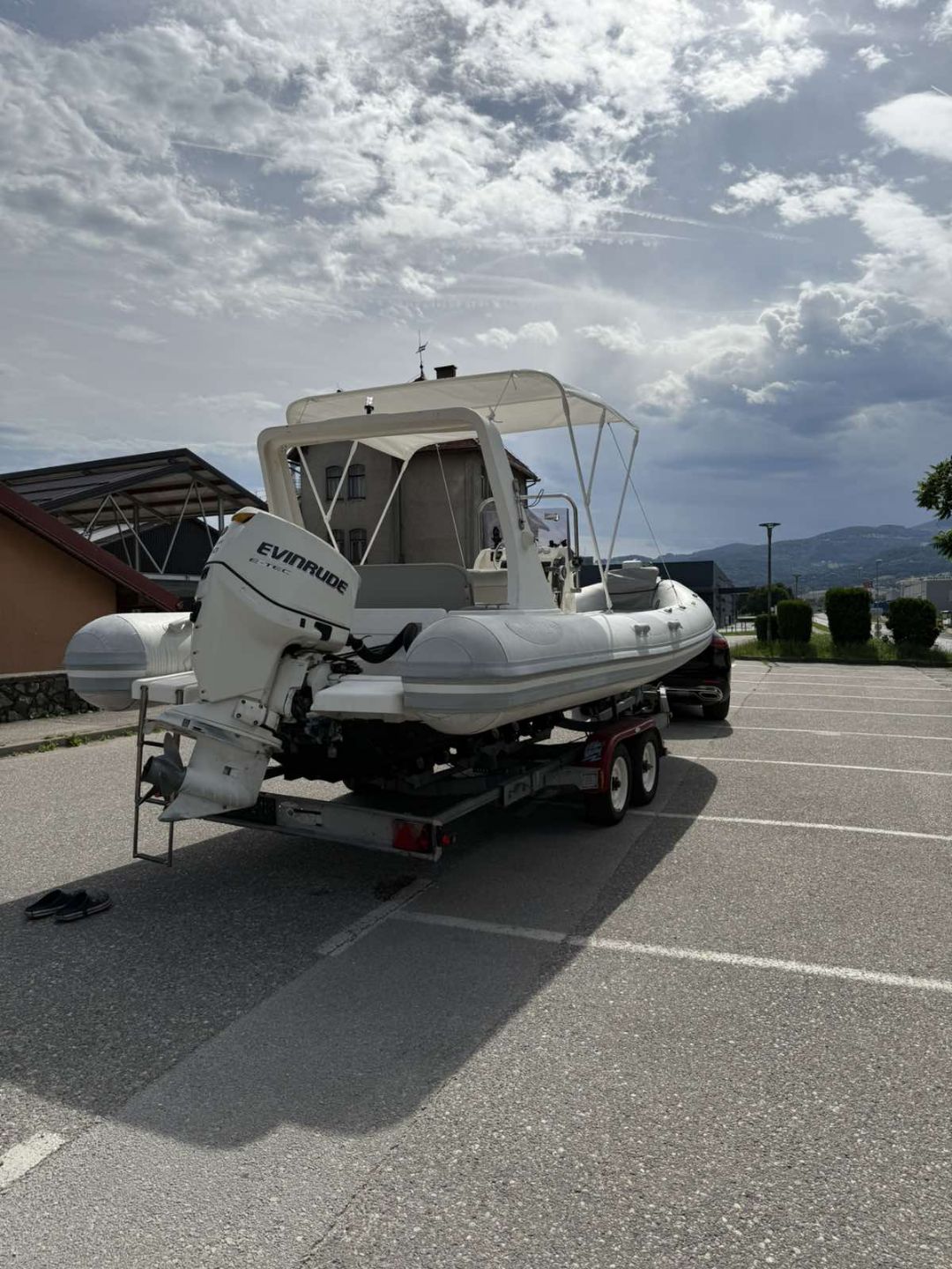 TRIMARIN Gliser RIB 690 CONSOLLE - 2007