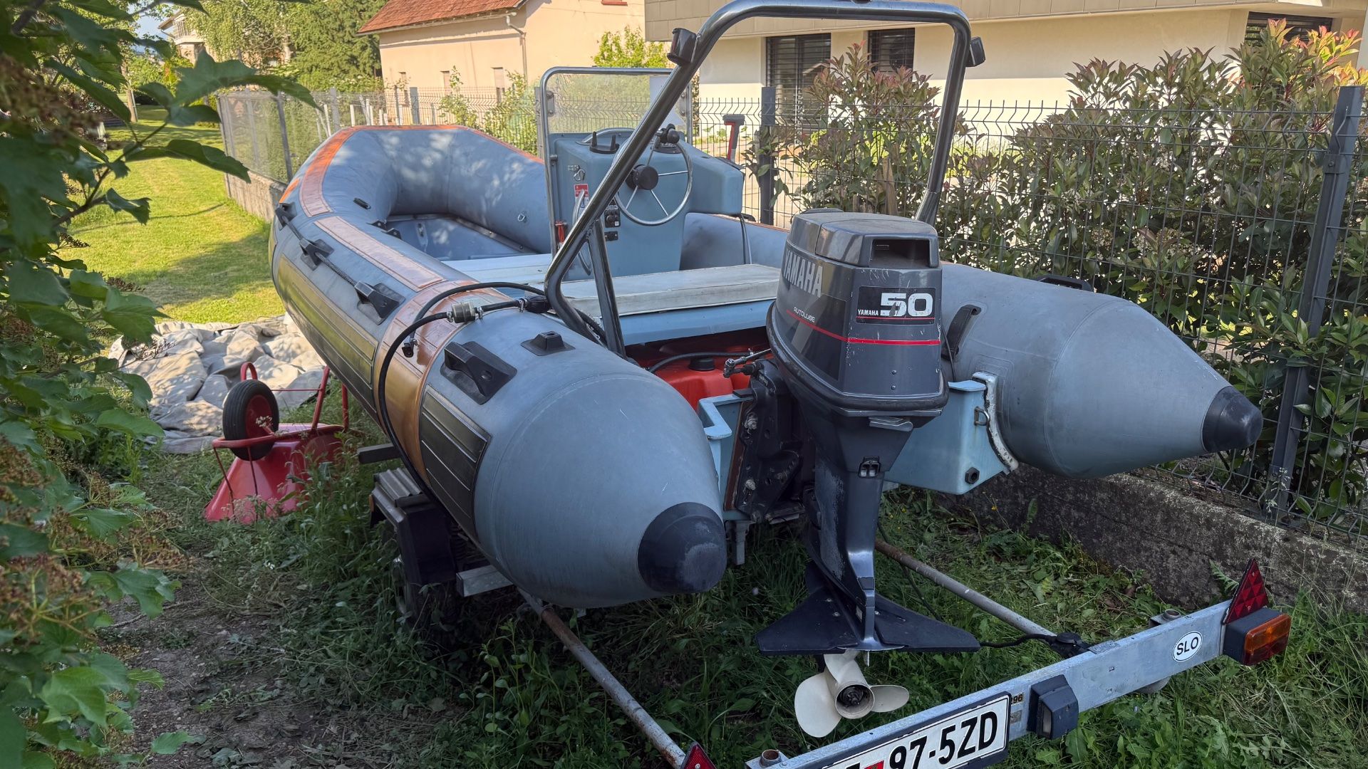 Gumenjak RIB - 4,4 m z Yamaha 50   prikolica - 2000