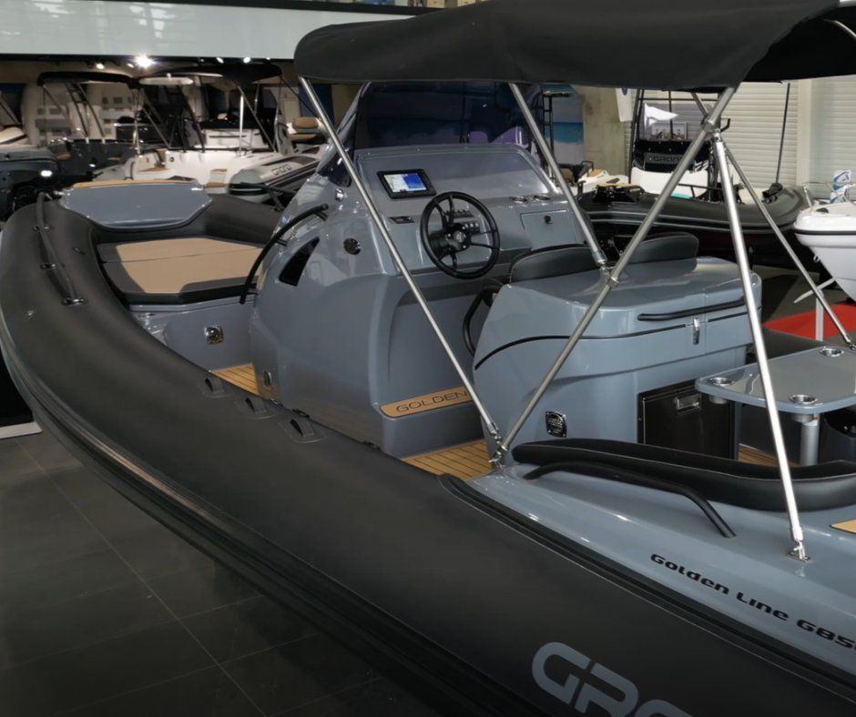 Grand Boats G850HGLF Black Inox Carbon - 2026