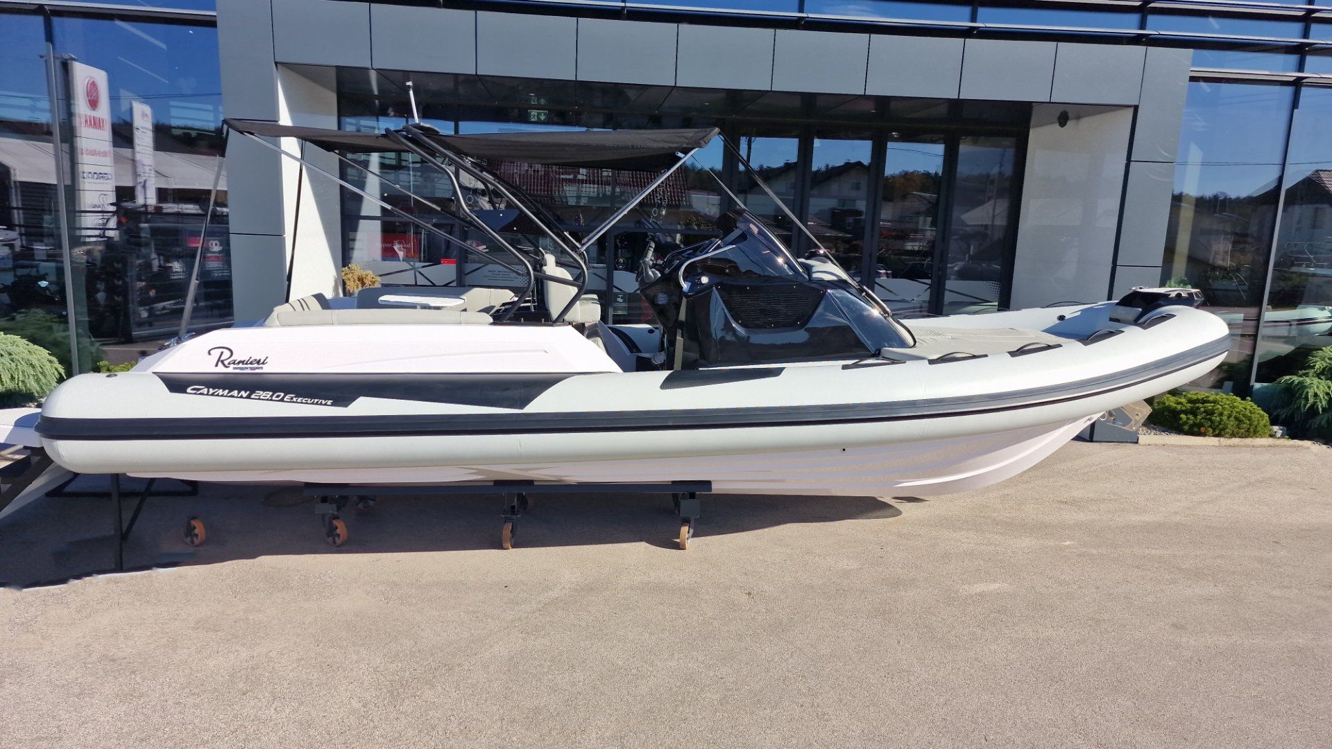 Ranieri International Cayman 28.0 Executiv... - 2026 - for sale: 146930.-EUR
