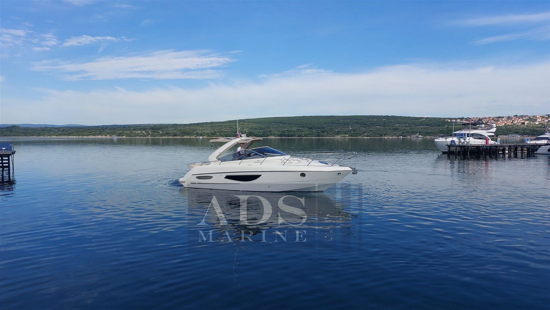 Cranchi Endurance 33 - 2014 - for sale: 140000.-EUR