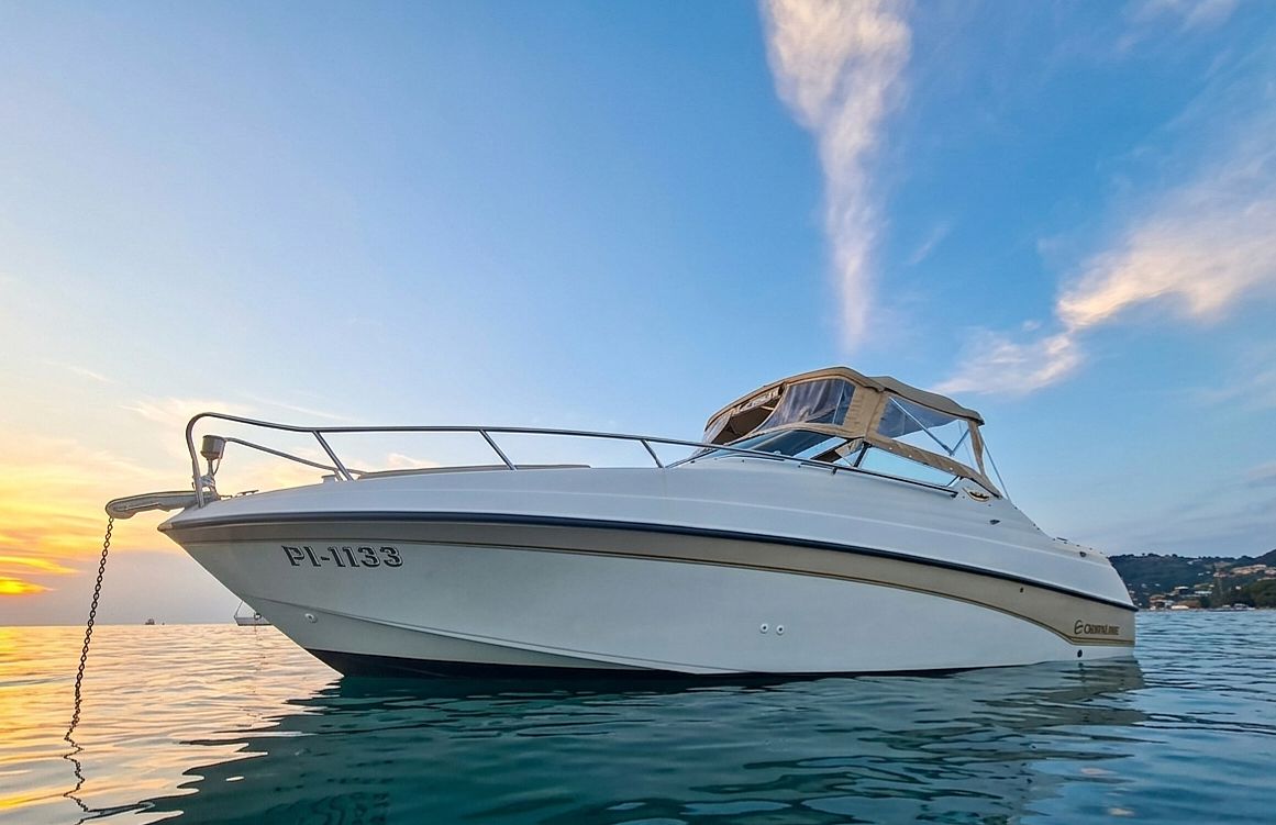 Crownline 210 CCR - 1996