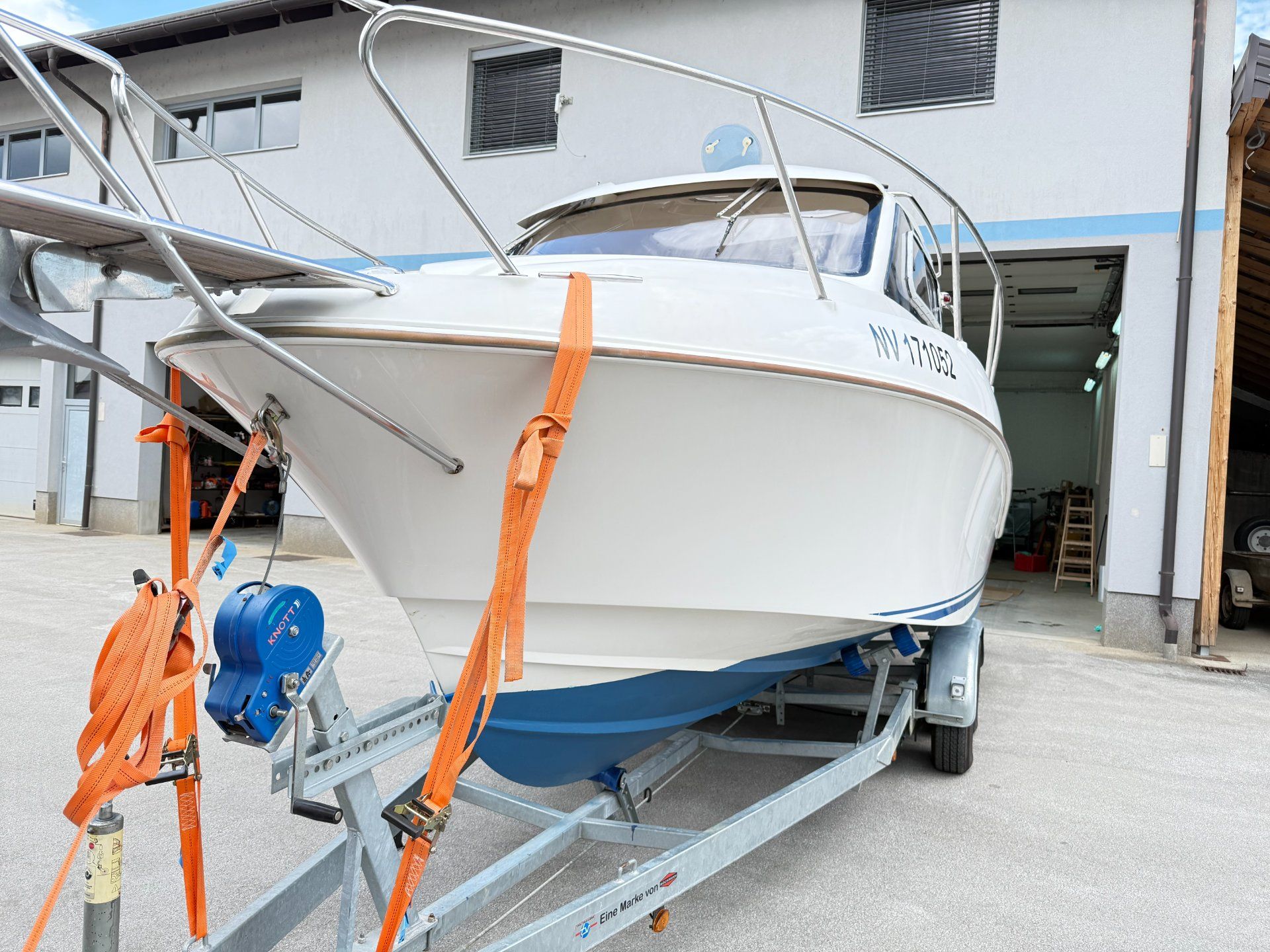 Quicksilver 640 weekend - 2008 - for sale: 25900.-EUR