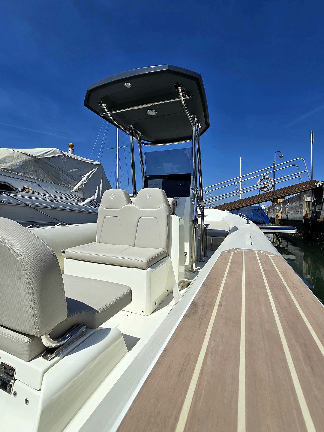 Capelli Tempest 750 Luxe - 2024