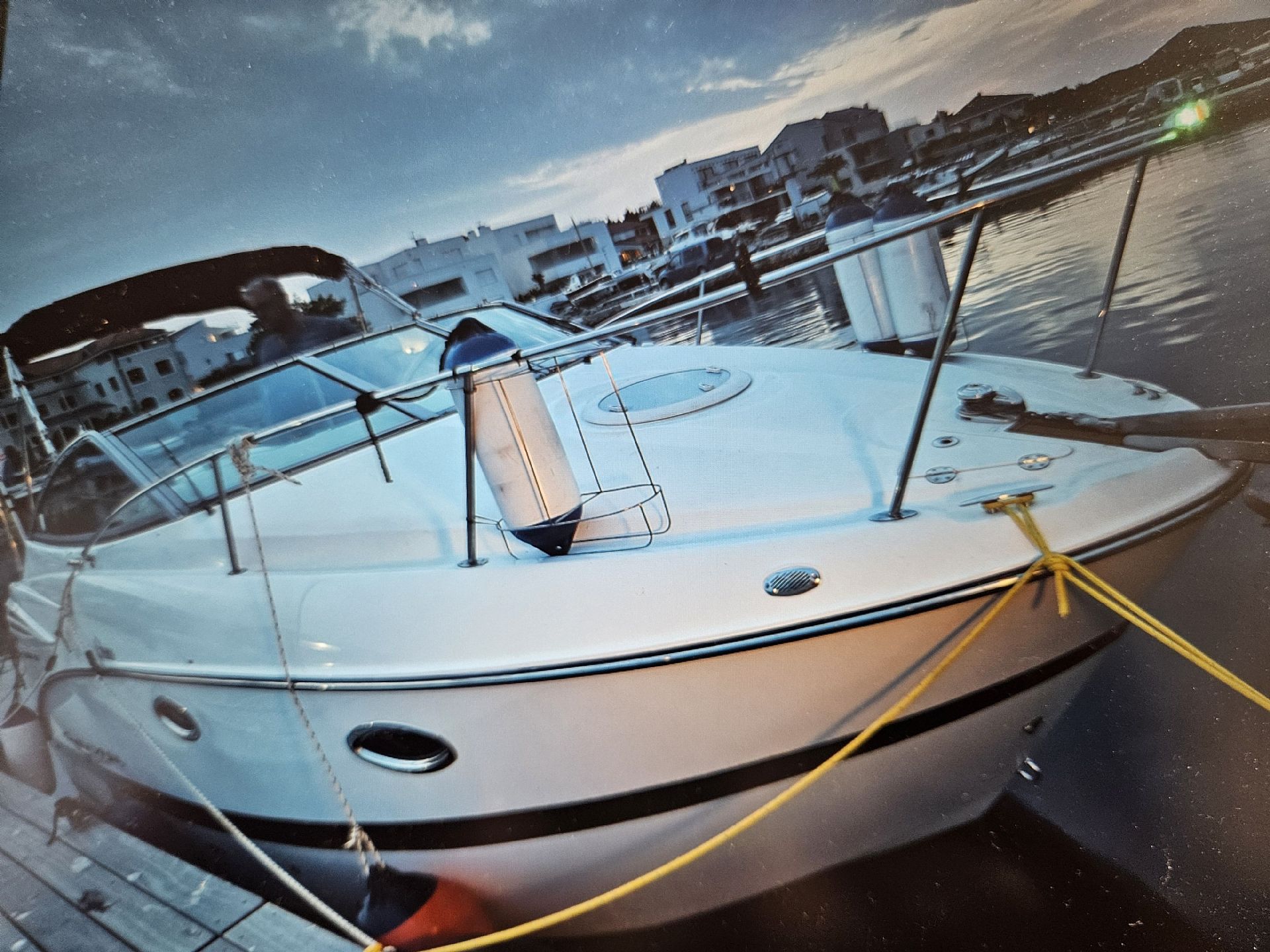 Maxum 2500 Sport Express - 2008 - for sale: 39500.-EUR
