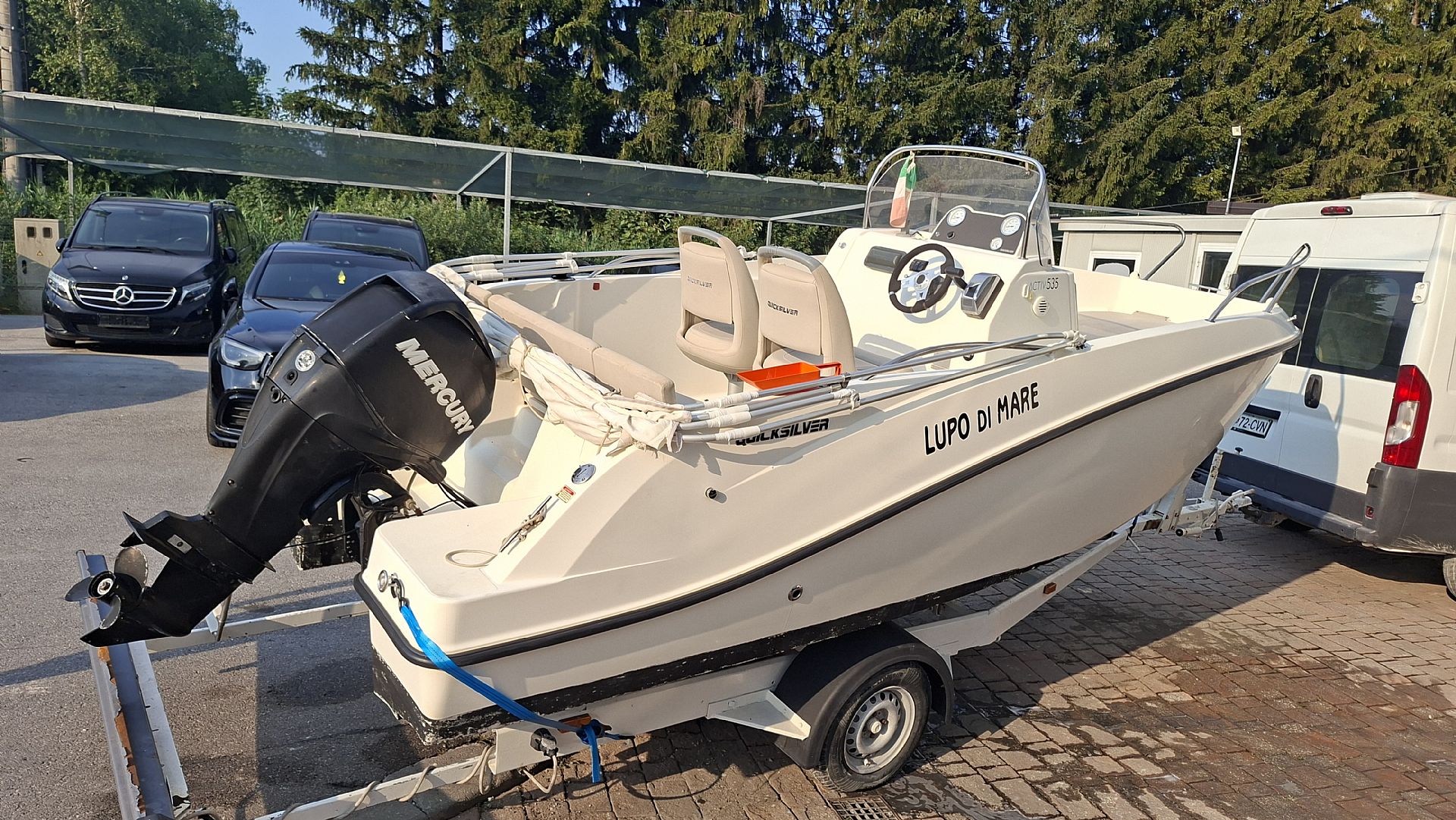 Quicksilver 535 activ - 2011