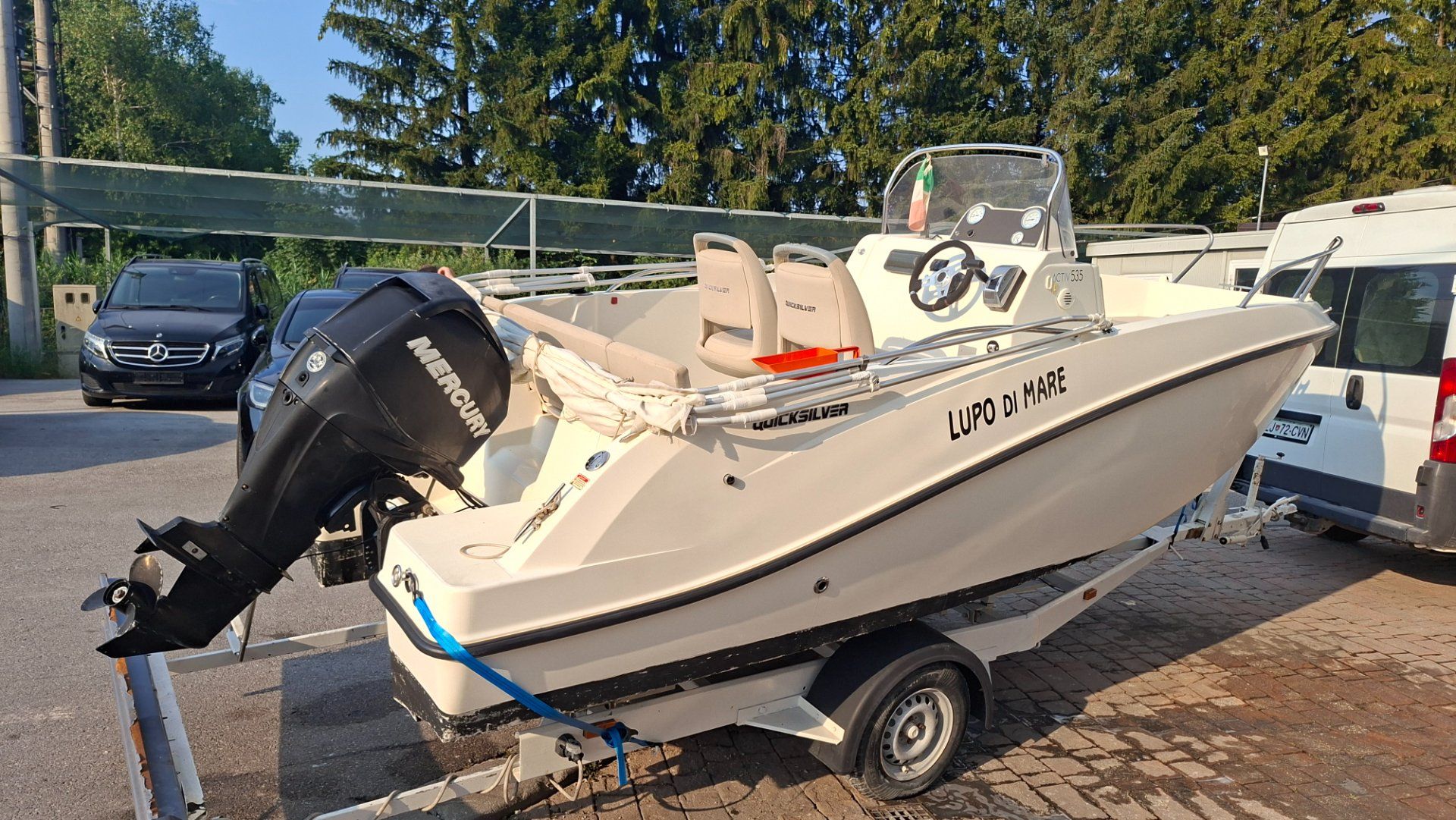 Quicksilver 535 activ - 2011