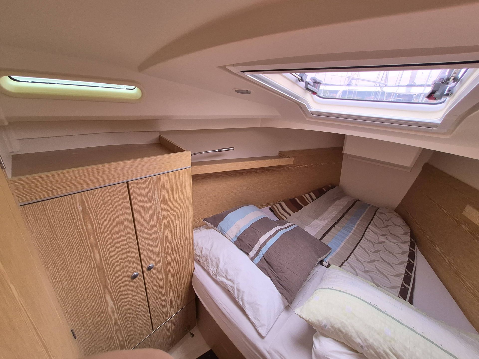 HanseYachts 345 (2013)  ODLI�NO ... - 2013 - for sale: 109000.-EUR