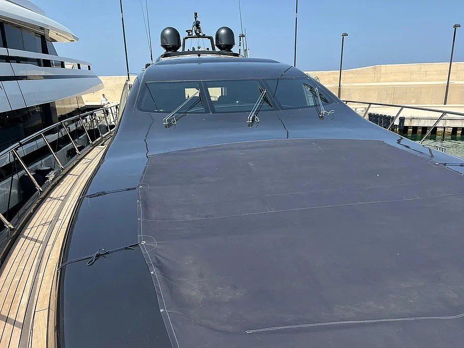 Mangusta Yachts 92 - 0