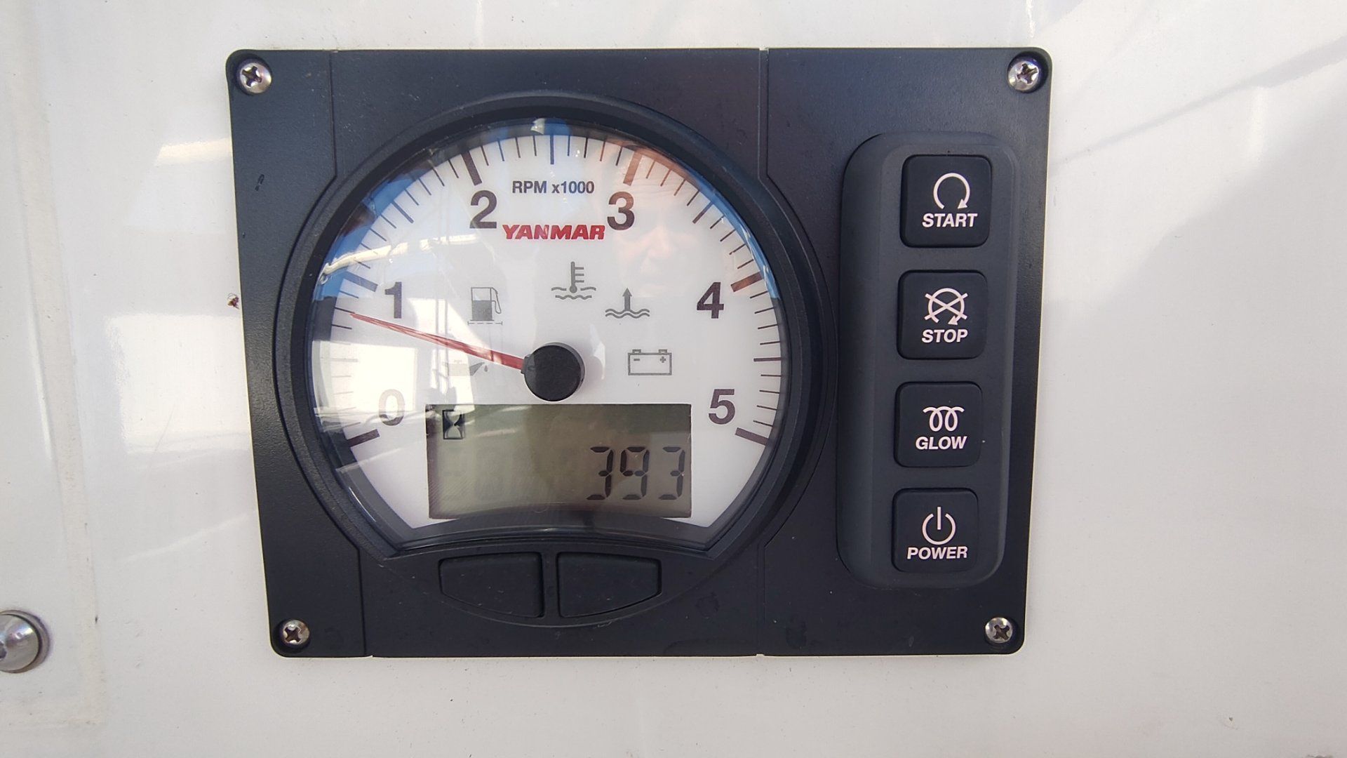 Elan E4 - Lastni�ka, kot ... - 2025 - for sale: 219000.-EUR