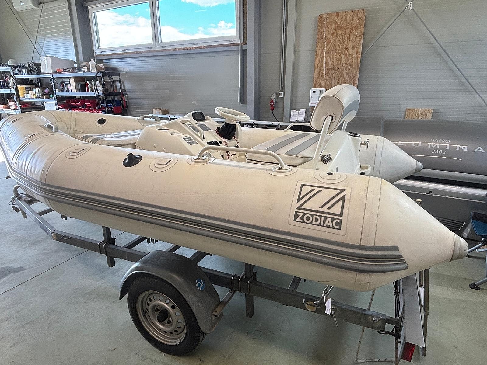 Zodiac PROJET 350 - 2005