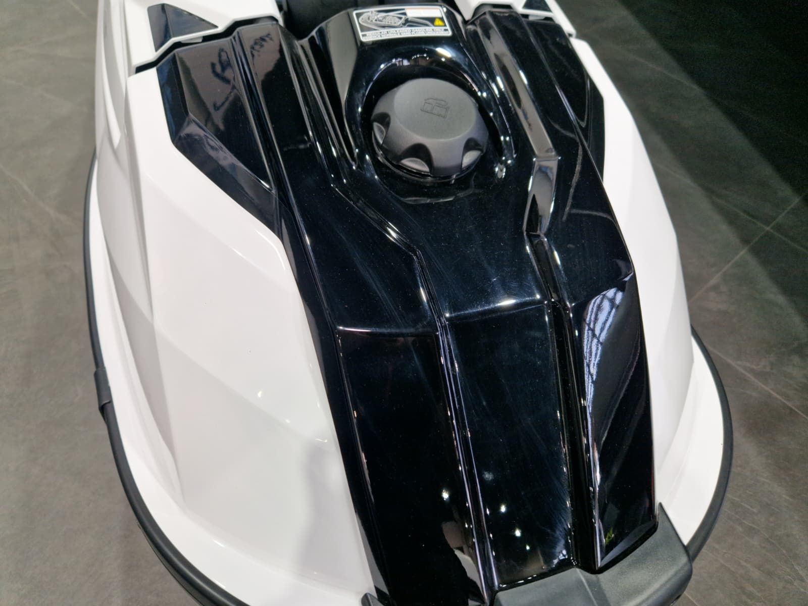 Yamaha SUPERJET 2023 - SAMO 3 URE - 2023