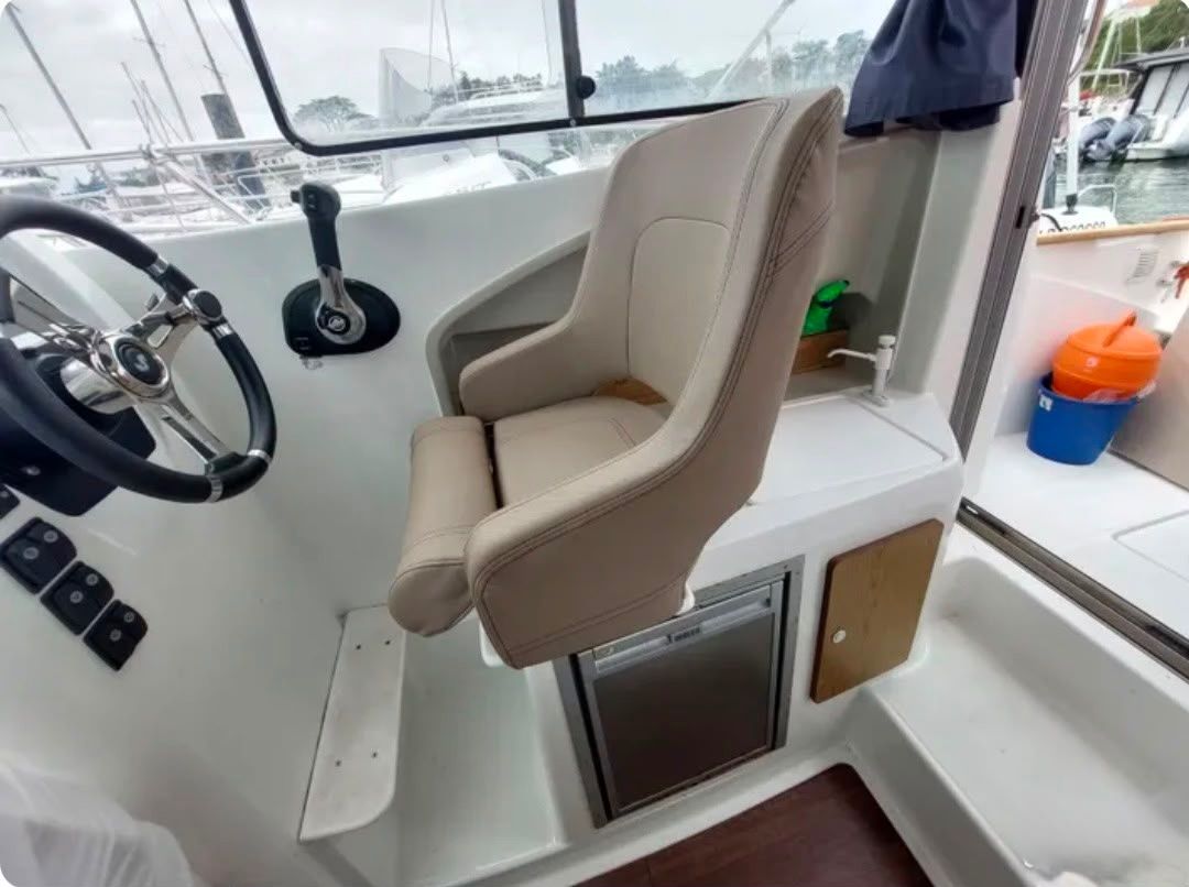 Beneteau ANTARES 6,80 MERCURY - INCE NOVO - 2015