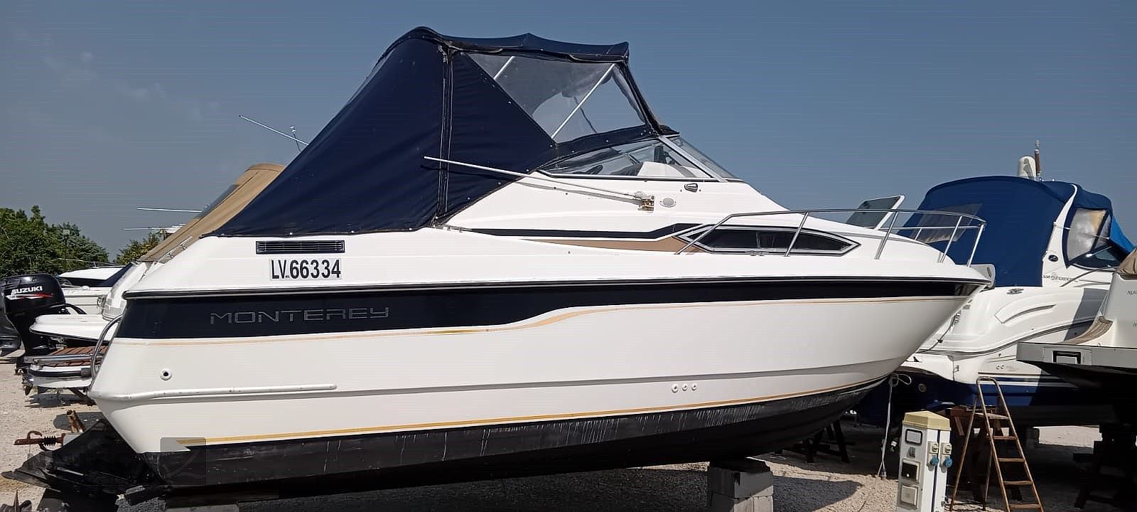 Monterey Boats 256 Cruiser - 1996 - for sale: 17000.-EUR