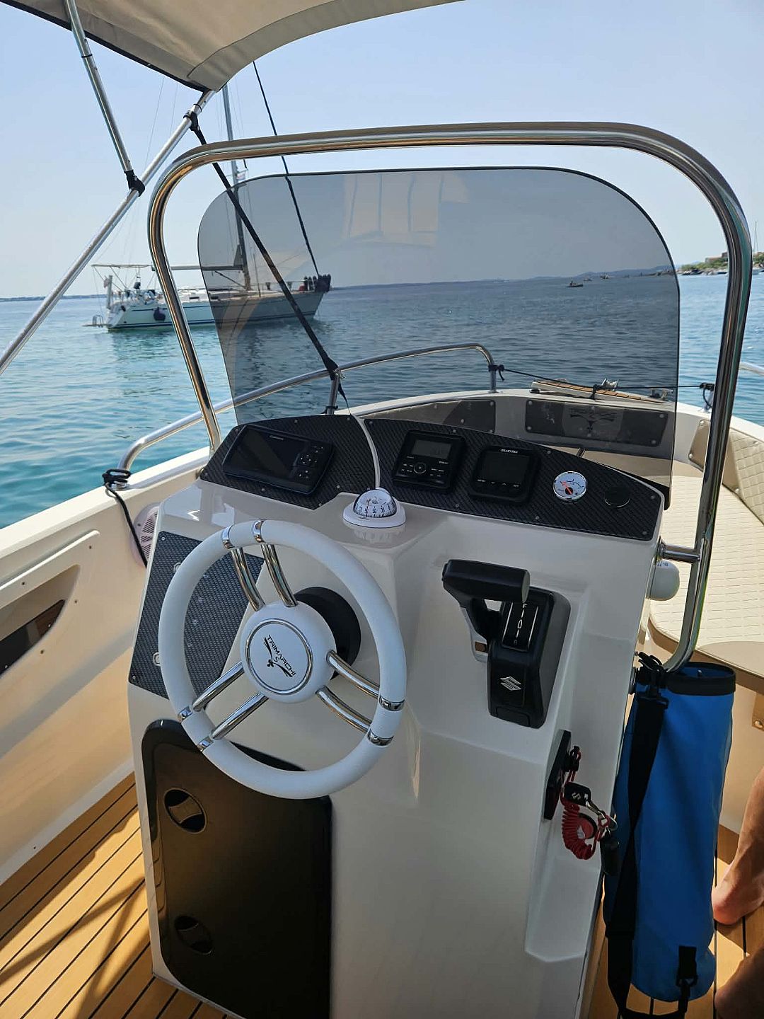 Trimarchi Amuni 600 - 2025