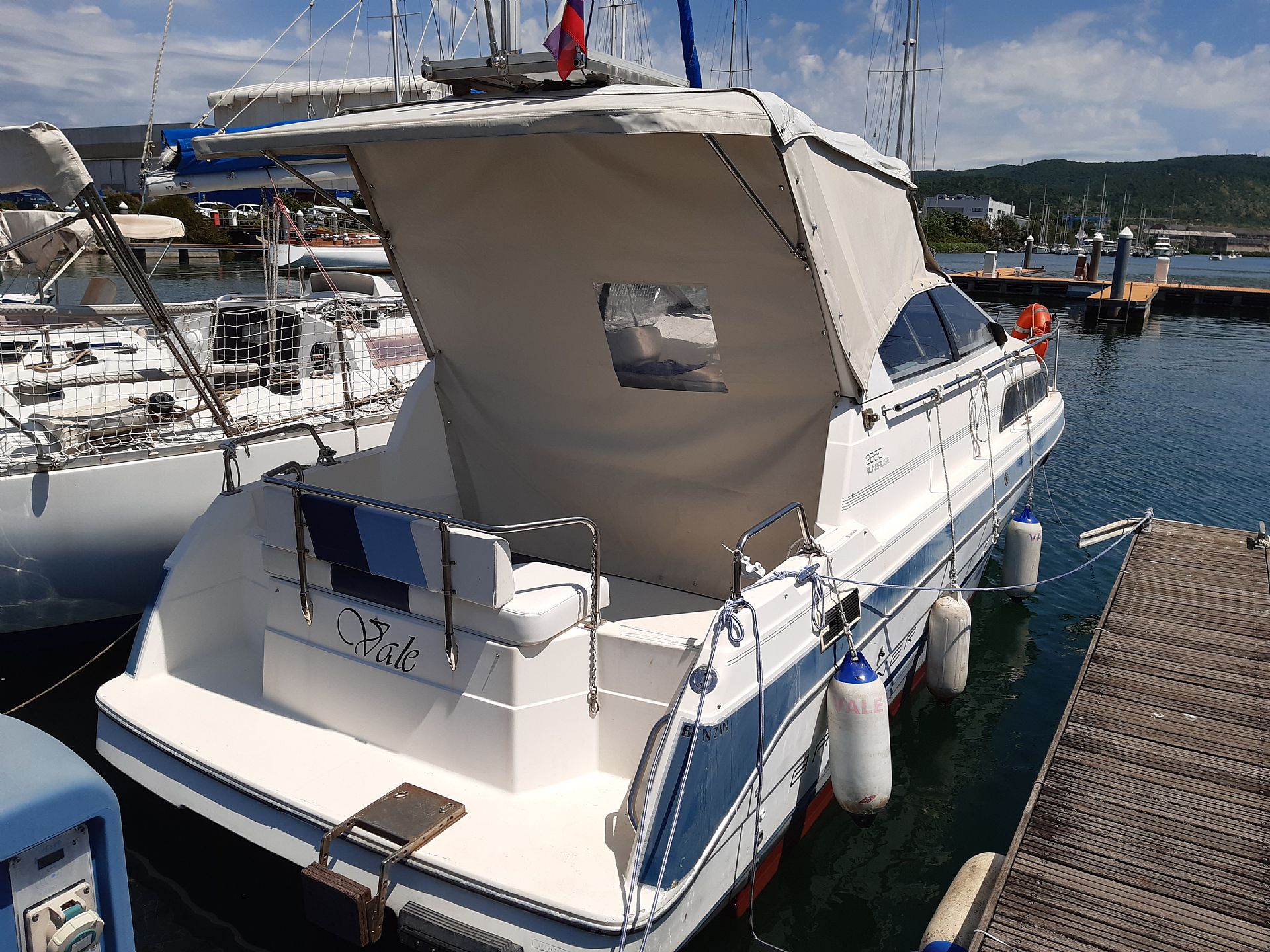 Bayliner 2655 - 1991 - for sale: 16000.-EUR