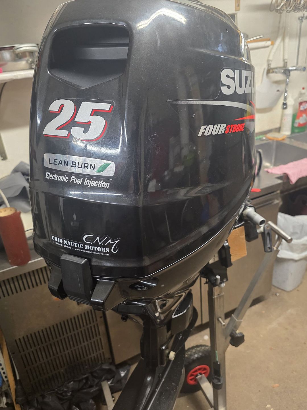 Suzumar suzuki DF 25 A  - 2014