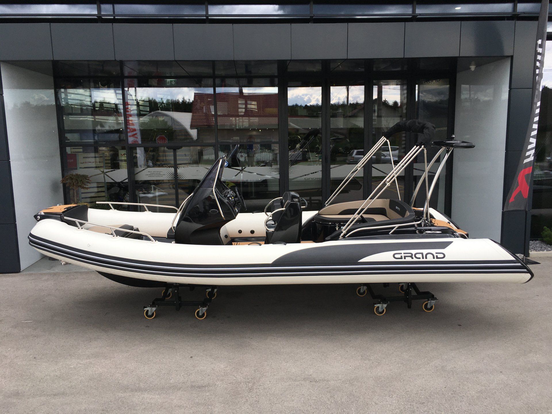 GRAND BOATS G650 OFF WHITE - V P... - 2026 - for sale: 40759.-EUR