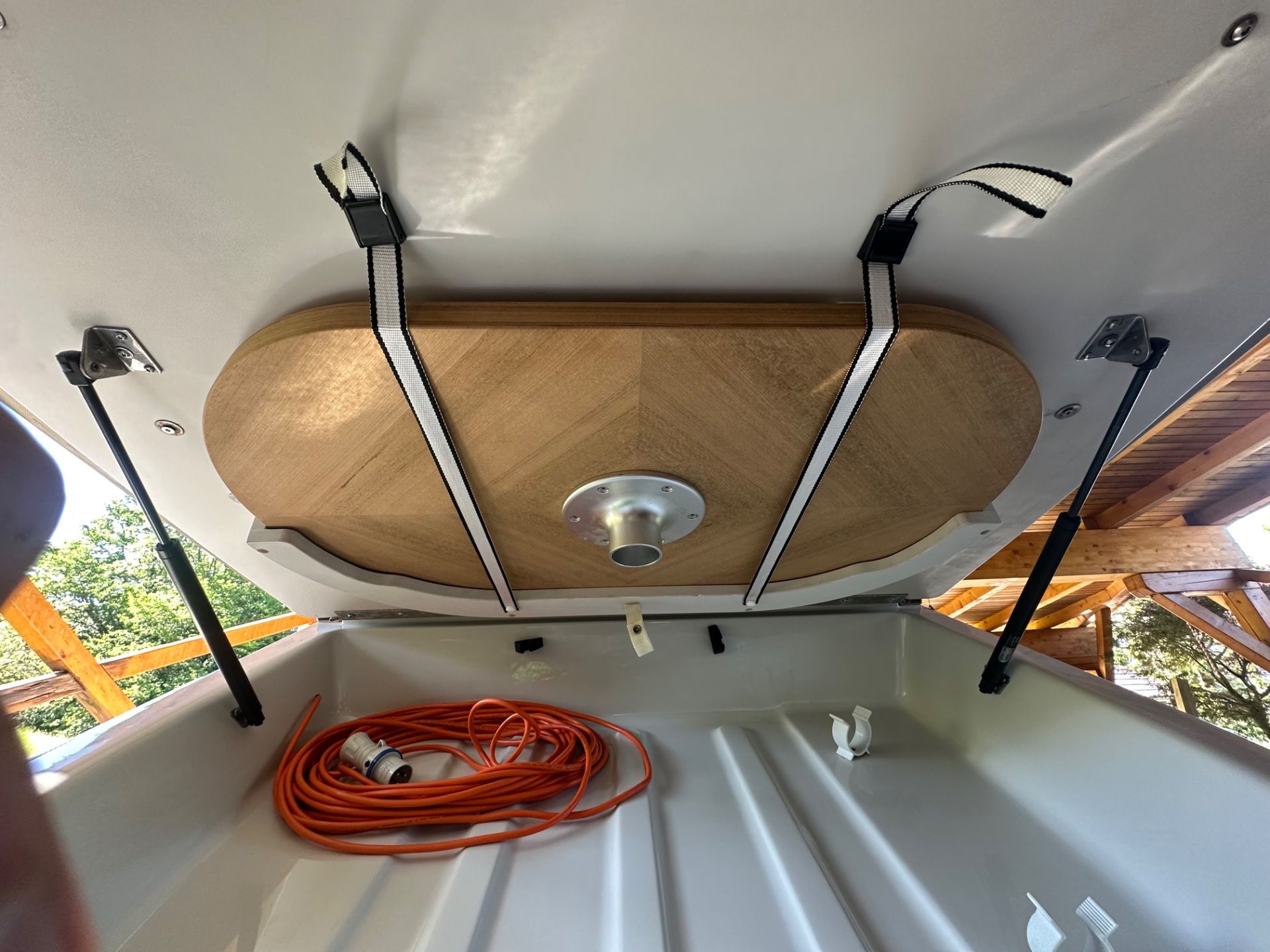 Crownline 266 SC - 2011