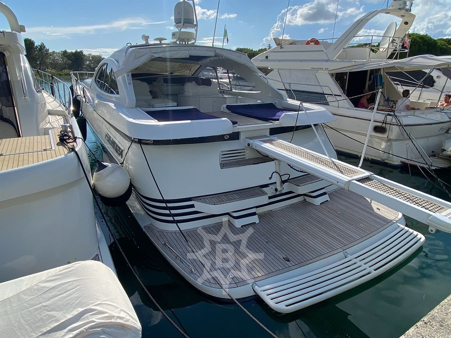 Pershing 54 - 1999 - for sale call for a price 