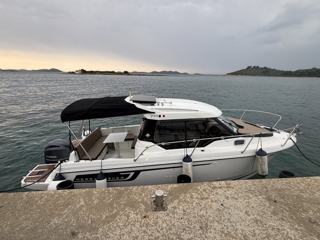 Jeanneau Merry Fisher 795   Y... - 2016 - for sale: 75990.-EUR