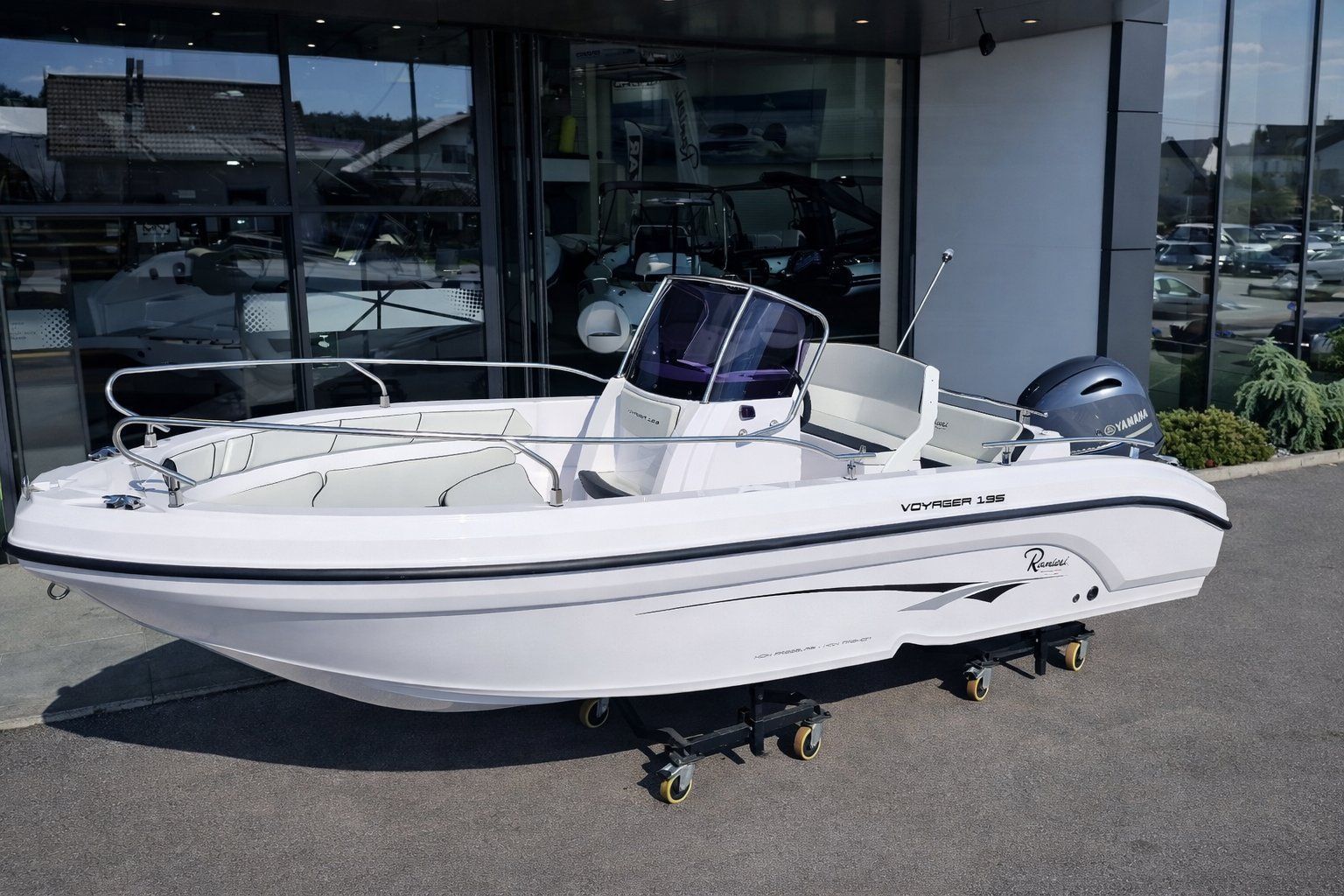 Ranieri International Voyager 19S Yamaha F115 - 2026
