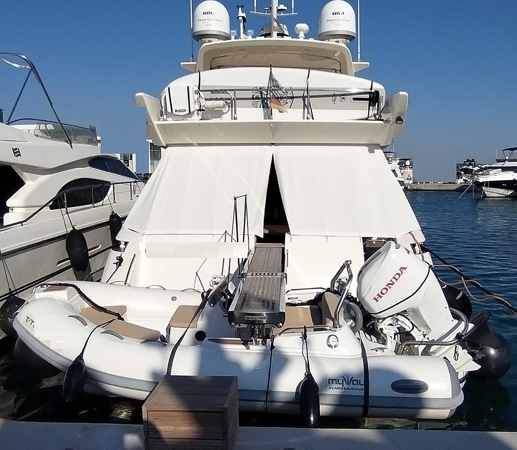 Azimut 55 - 2003 - for sale: 399000.-EUR