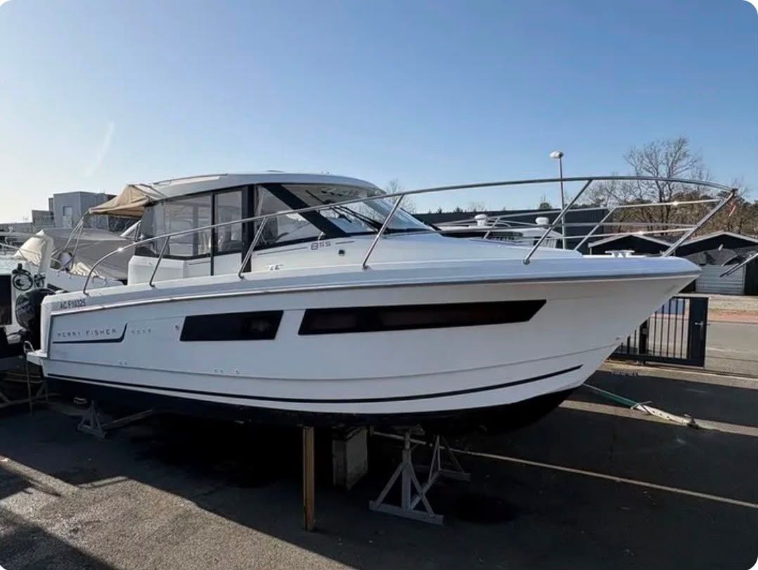 Jeanneau MERRY FISHER 855 CROISIERE - INCE NOVO - 2014