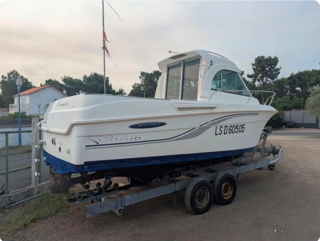 Beneteau ANTARES 6 FISHING - INCE NOVO - 2007