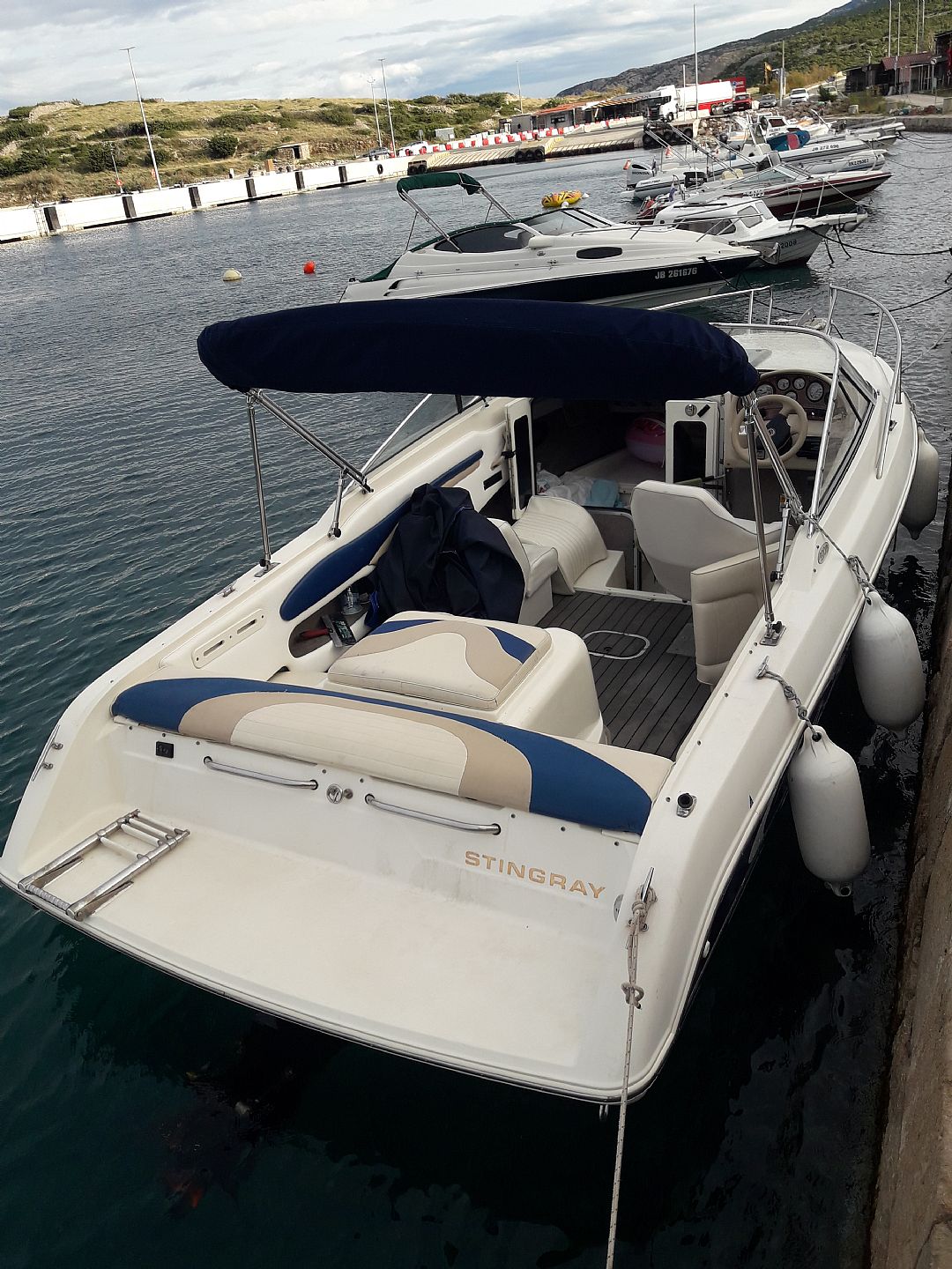 Stingray 220 cs - 2000 - for sale: 9500.-EUR