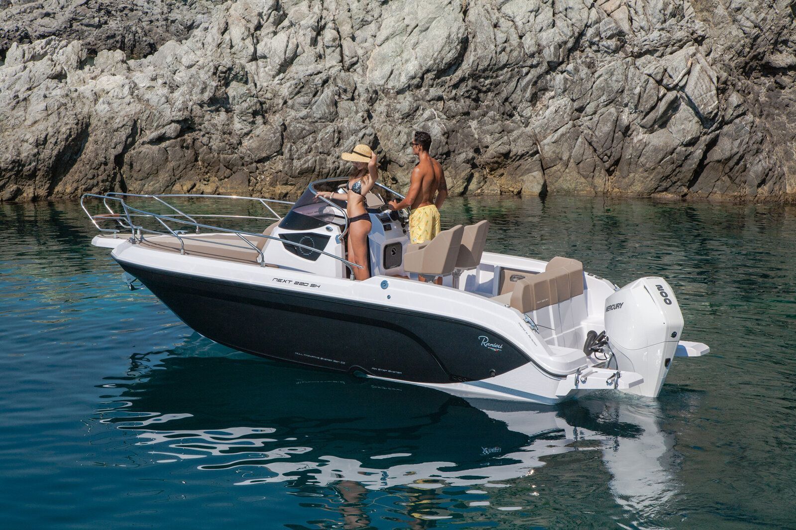 Ranieri International NEXT 220 SX - POSEBNA PONUDBA - 2025